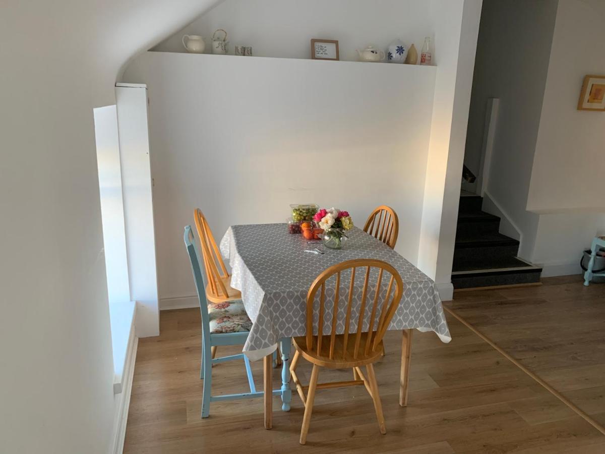 Room 2 Camp Street B&B & Self Catering Oughterard Εξωτερικό φωτογραφία